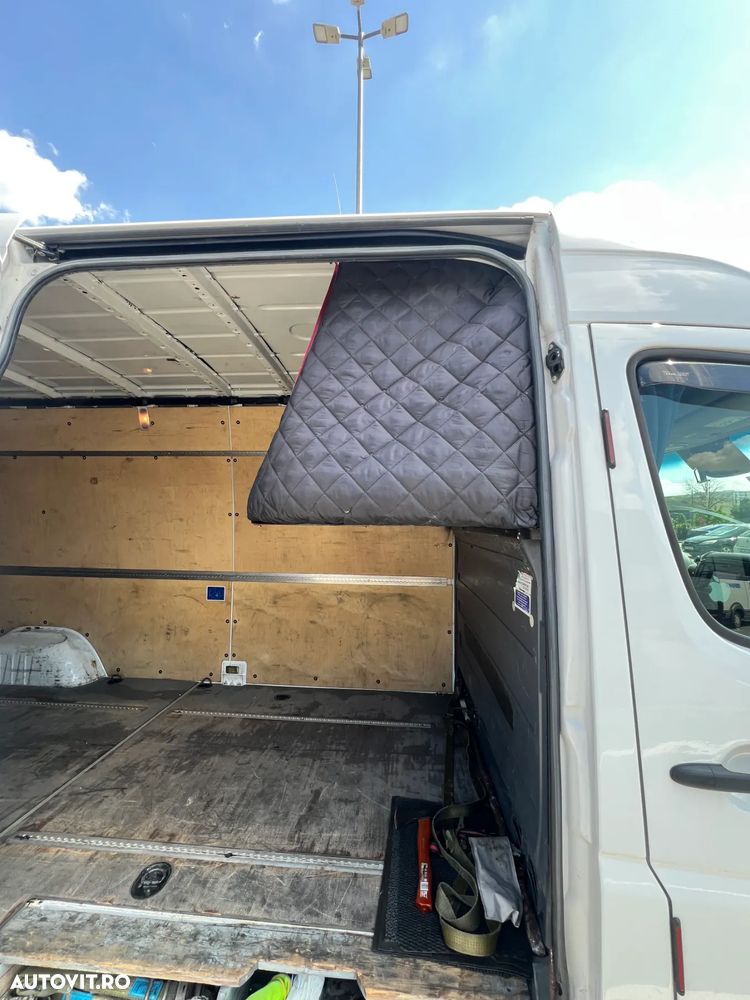 Mercedes-Benz Sprinter 316 - 7