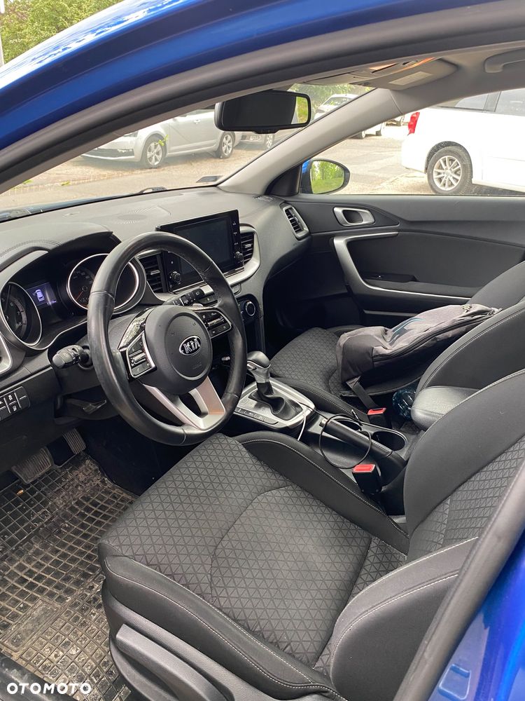 Kia Ceed - 7