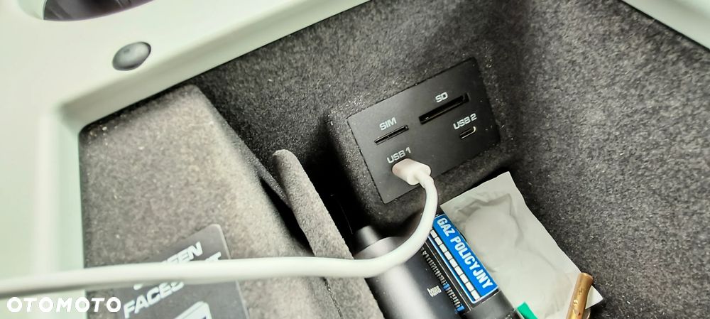 Porsche Macan T - 11