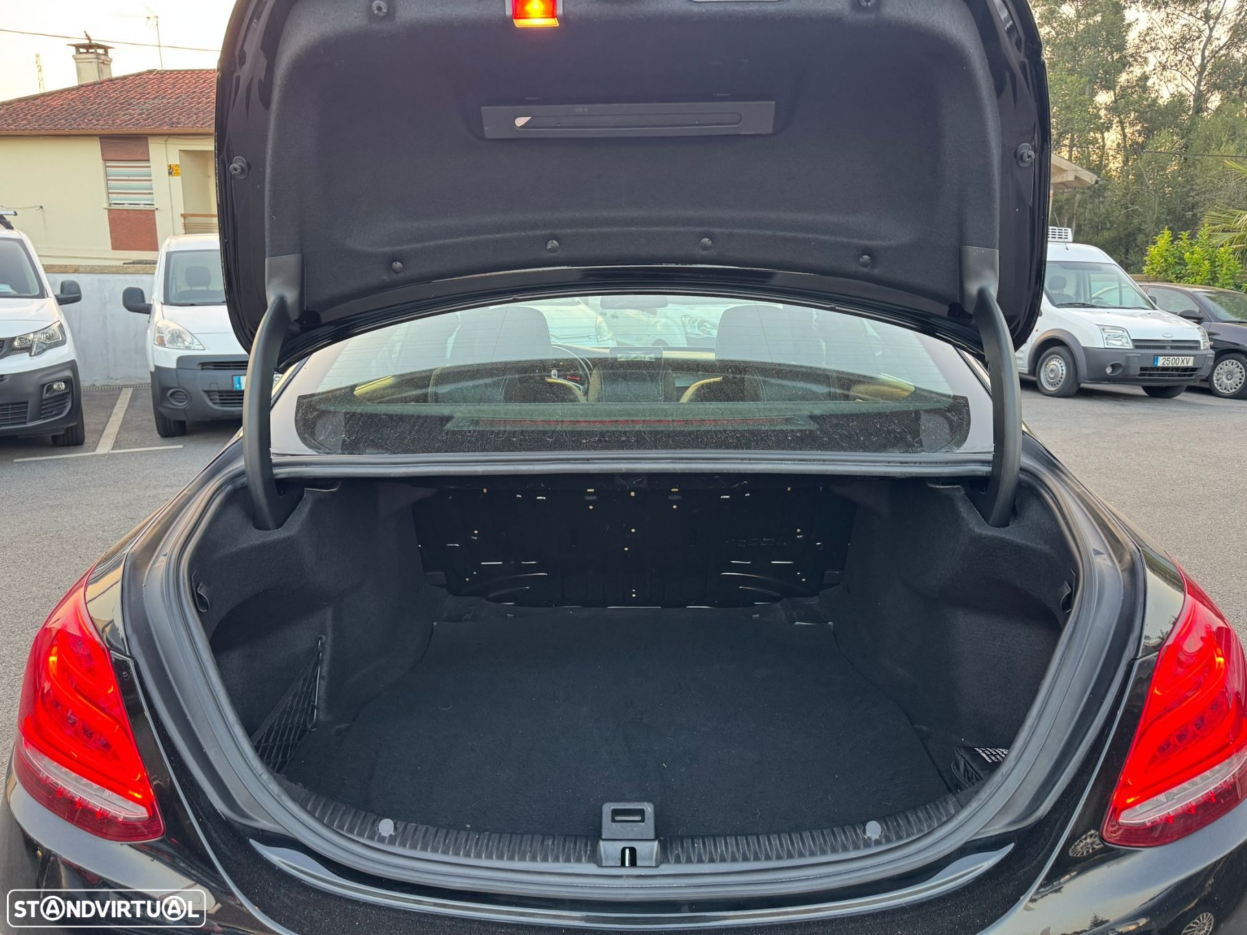 Mercedes-Benz C 180 d AMG Line - 5