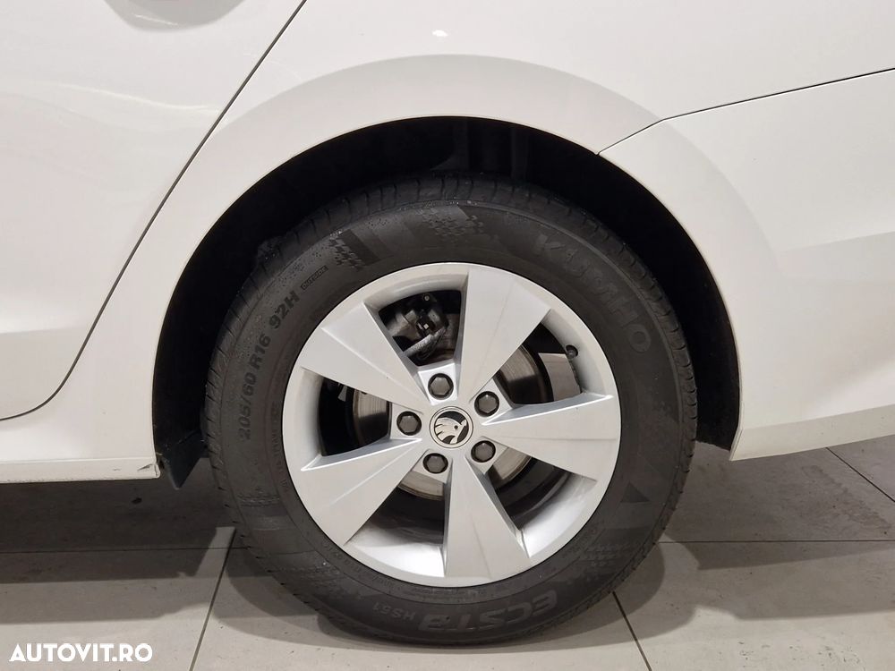 Skoda Octavia 1.0 TSI Ambition - 10