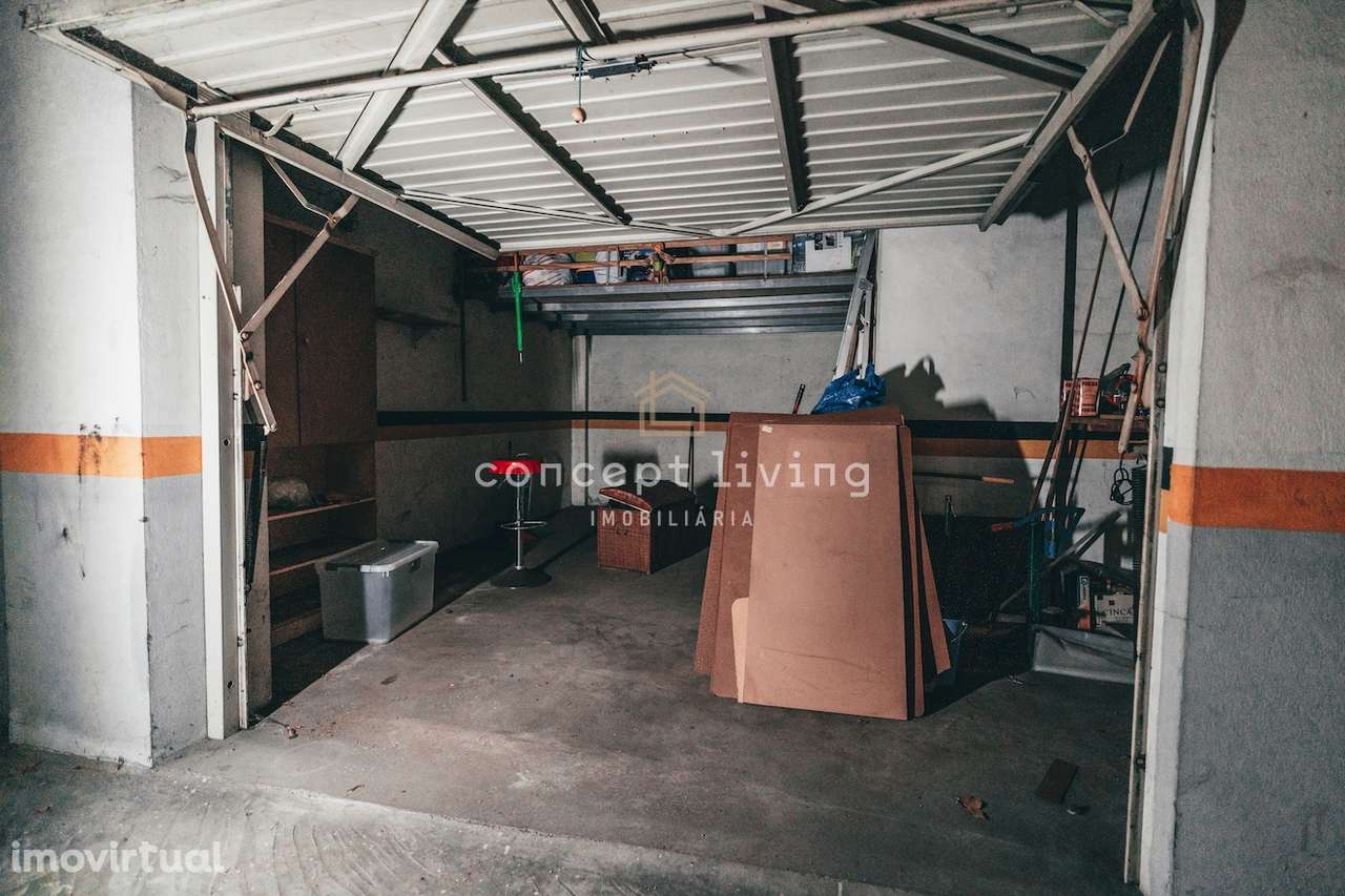 Garagem  Venda em Vila Nova de Famalicão e Calendário,Vila Nova de Fam - Grande imagem: 2/2