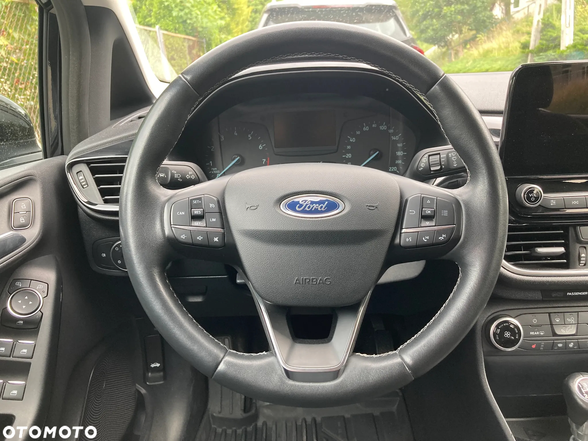 Ford Fiesta 1.0 EcoBoost Connected ASS - 11