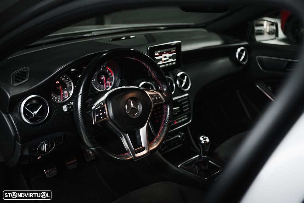Mercedes-Benz A 180 CDI BE Edition AMG Line - 10