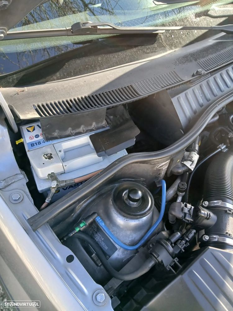 Opel Corsa 1.2 16V N-Joy - 2