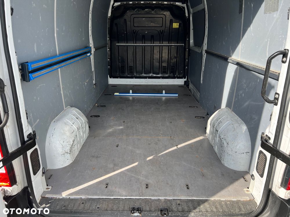 Renault Master L3H2 2.3 DCI 150KM 2019r - 20
