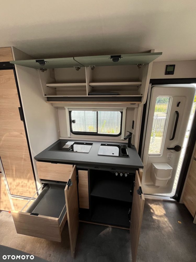Dethleffs Camper 560 FMK - 6