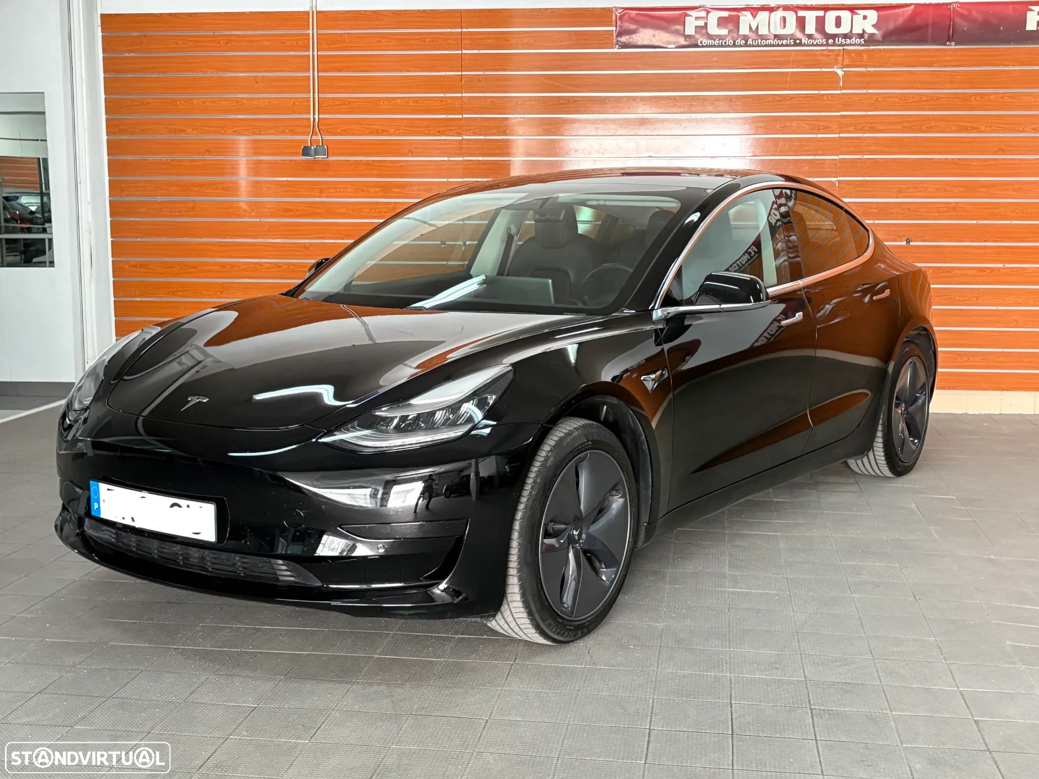 Tesla Model 3 Standard Range Plus RWD - 1