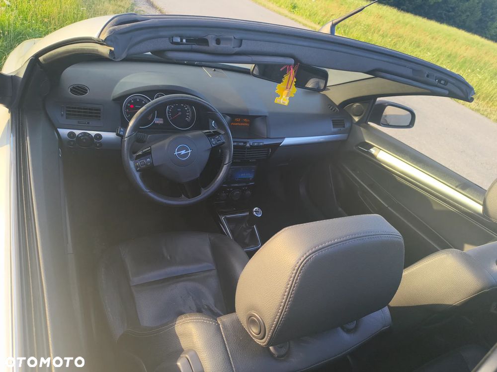 Opel Astra 1.8 Edition - 10
