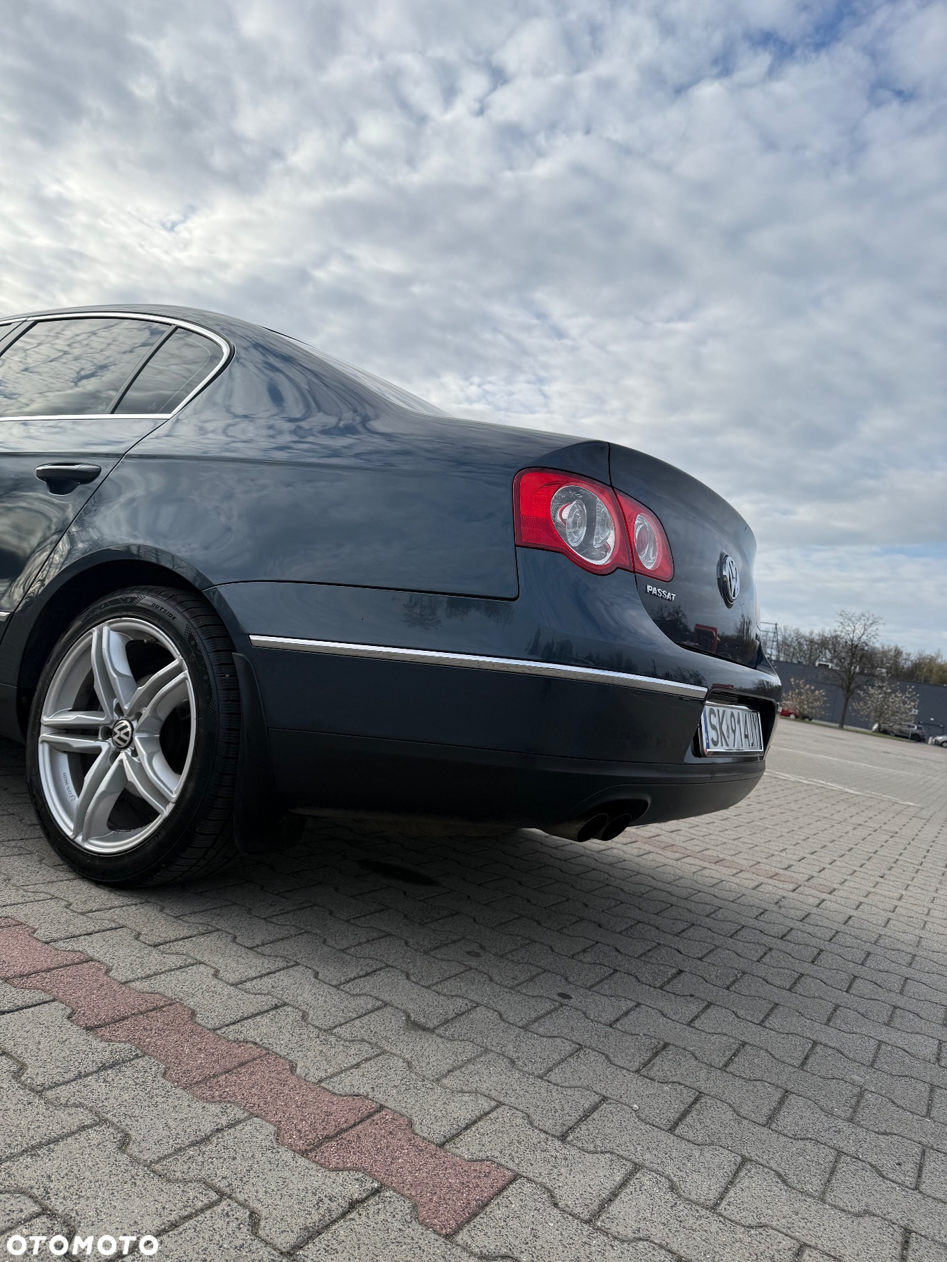 Volkswagen Passat - 10