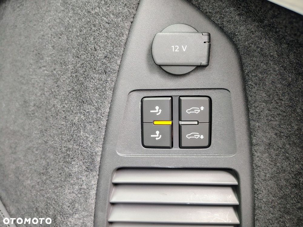 Volkswagen Touareg - 11