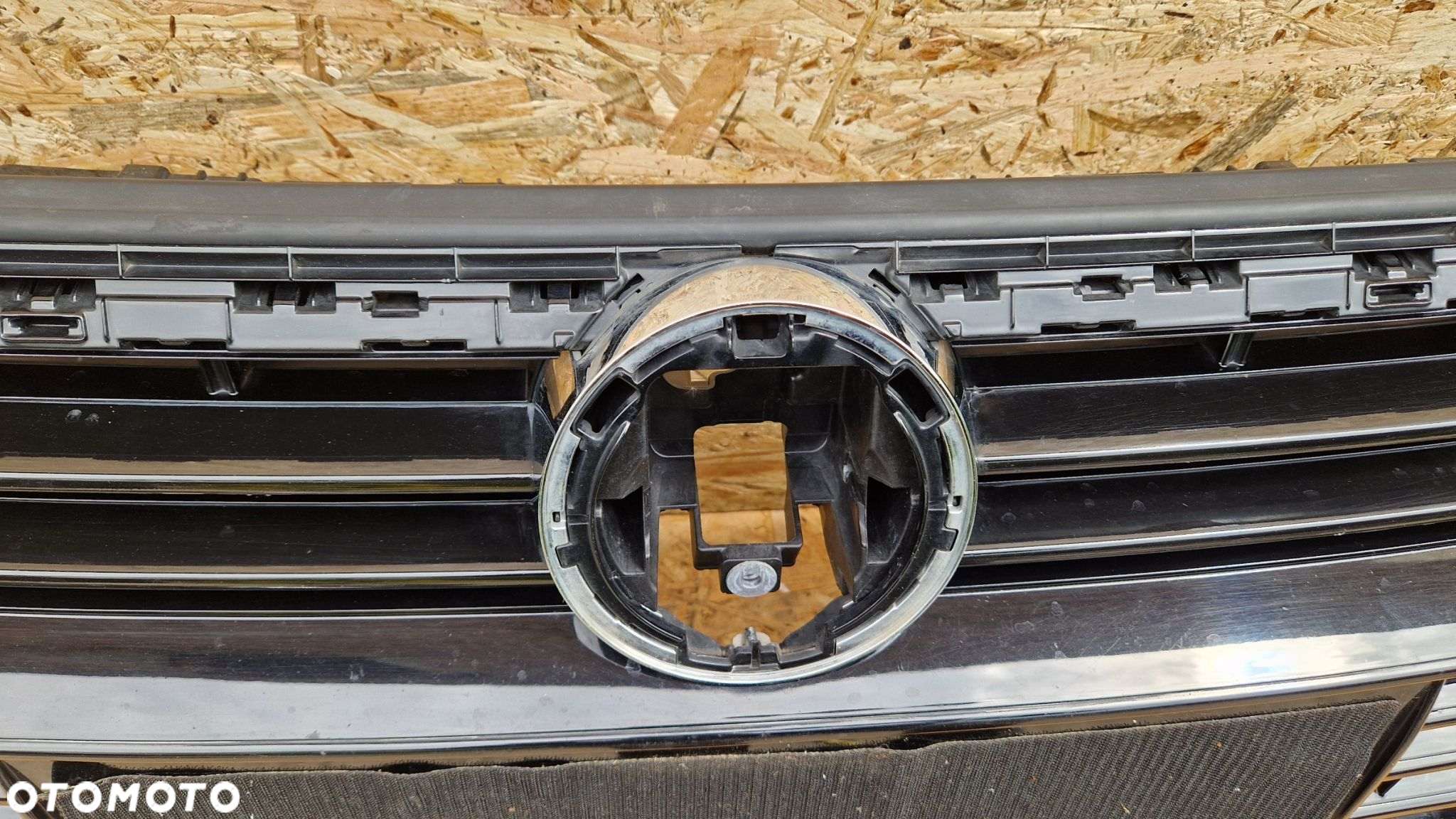 VW ARTEON 3G8853655A ATRAPA GRILL ZDERZAKA PRZÓD - 13
