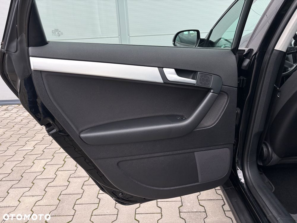 Audi A3 Sportback 1.4 TFSI Ambiente - 34