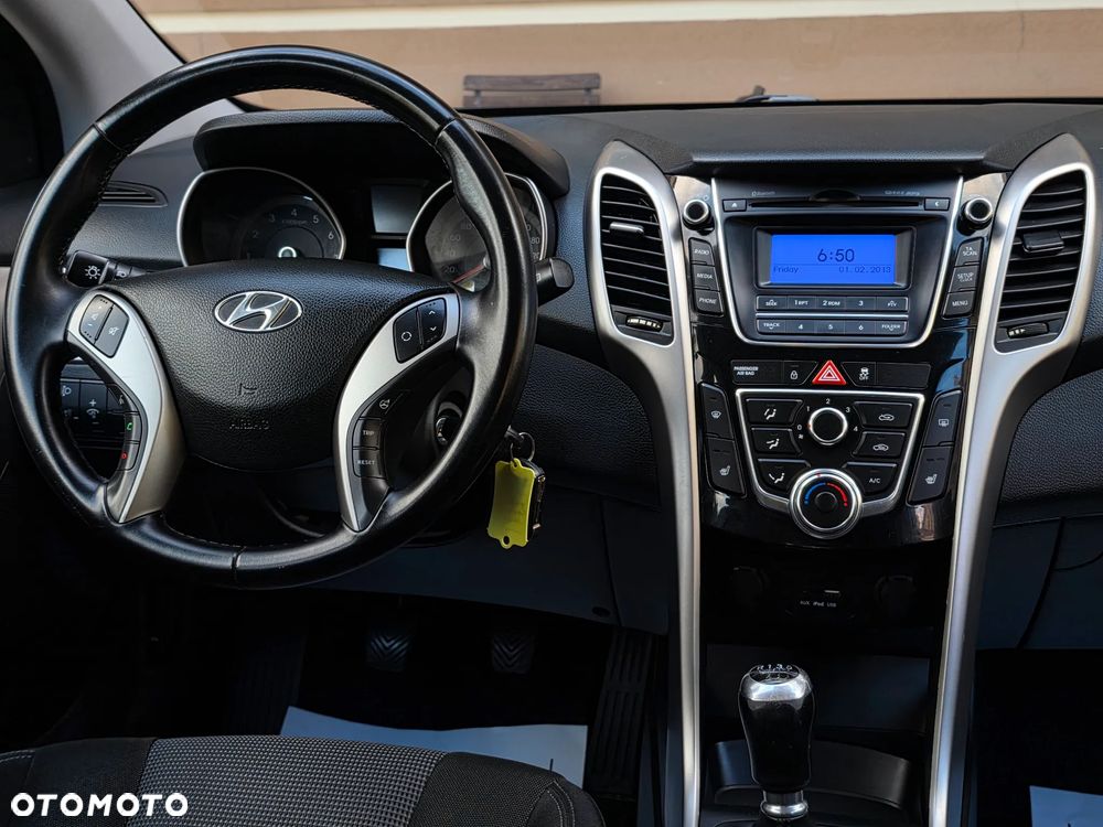 Hyundai i30 1.4 Comfort - 40