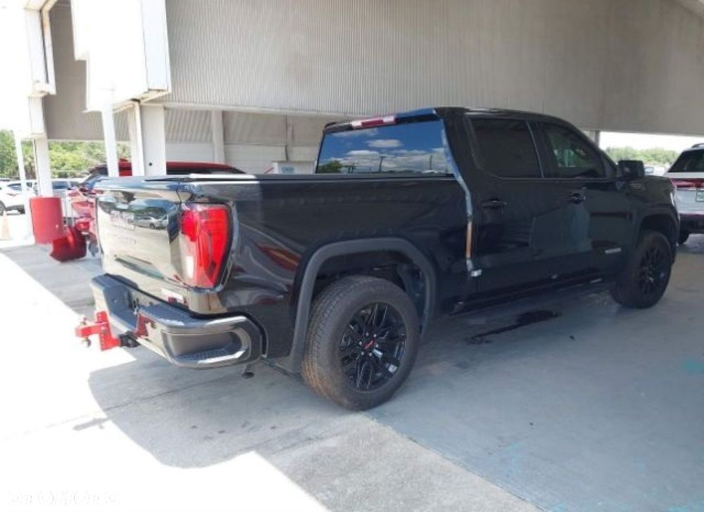 GMC Sierra - 6