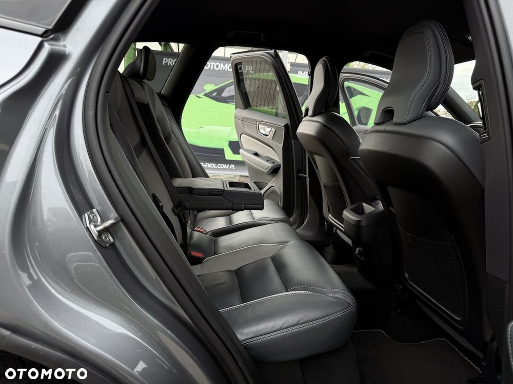 Volvo XC 60 D4 Geartronic RDesign - 33