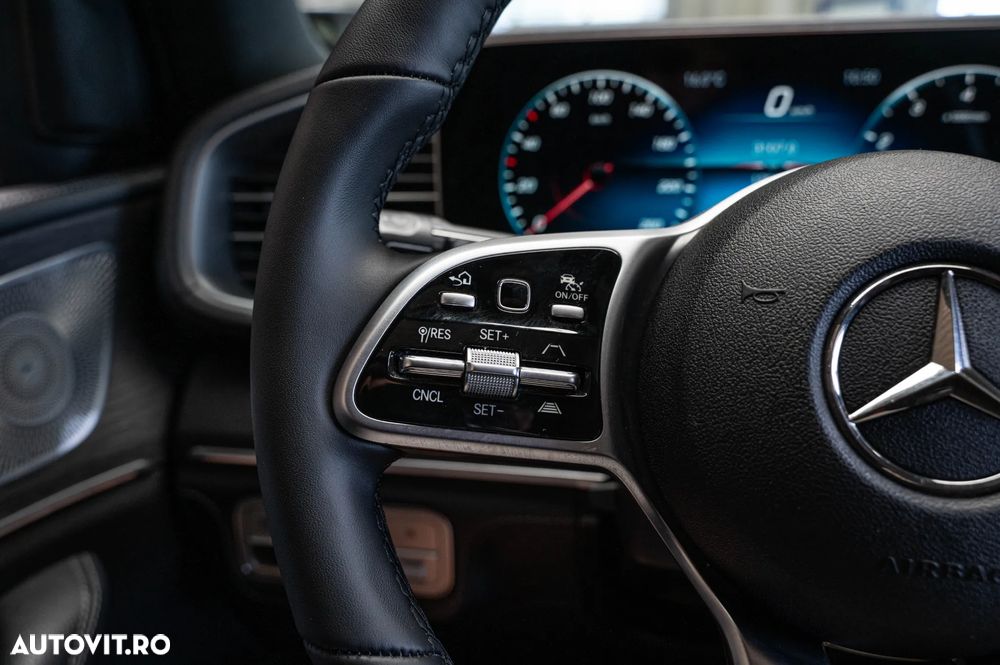Mercedes-Benz GLE 350 4MATIC 9G-Tronic AMG Line - 24