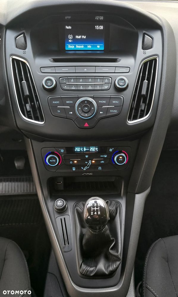 Ford Focus 1.6 TI-VCT Titanium - 21