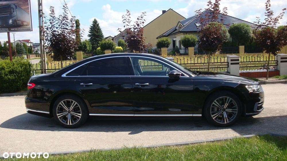 Audi A8 - 2