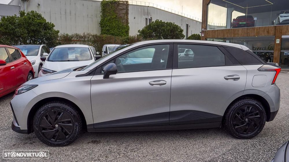 MG MG4 51 kWh Standard - 9