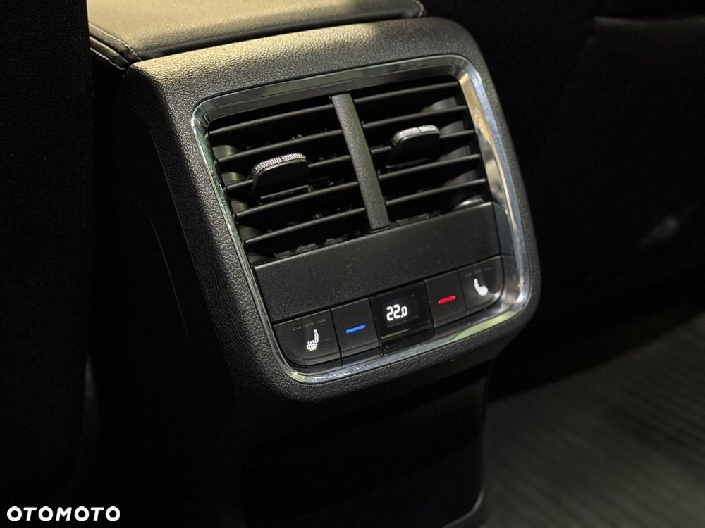 Skoda Octavia 1.5 TSI ACT Style - 26