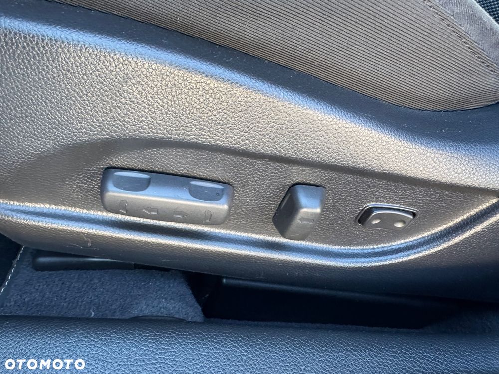 Hyundai i40 i40cw 1.7 CRDi Automatik Premium - 35