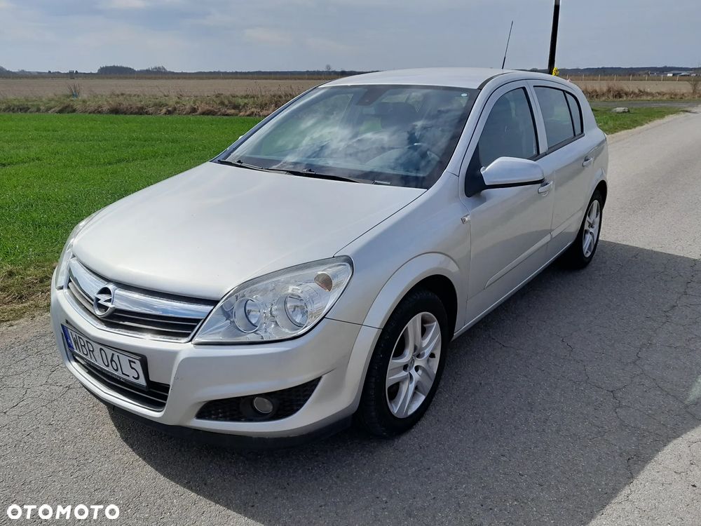 Opel Astra 1.8 Edition Plus - 22