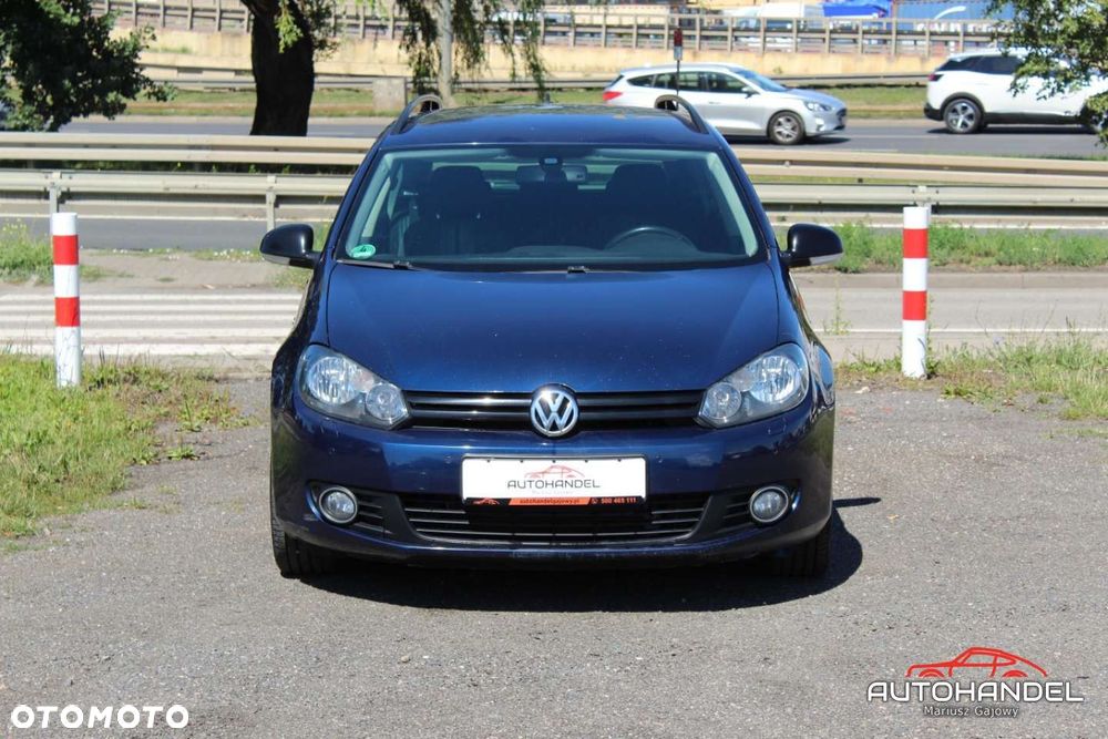 Volkswagen Golf - 2