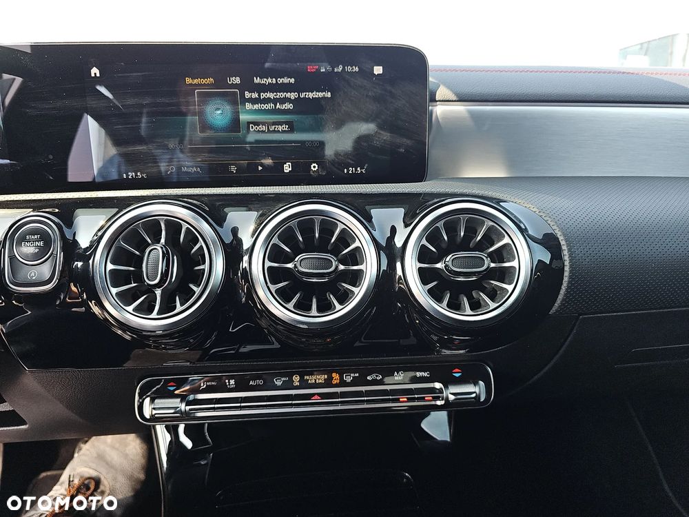Mercedes-Benz CLA 200 d AMG Line 8G-DCT - 14