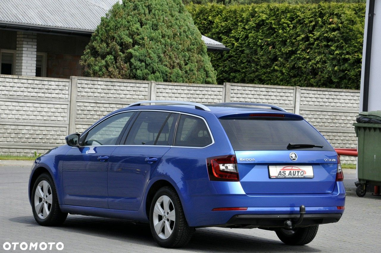 Skoda Octavia 1.6 TDI DSG Premium Edition - 34