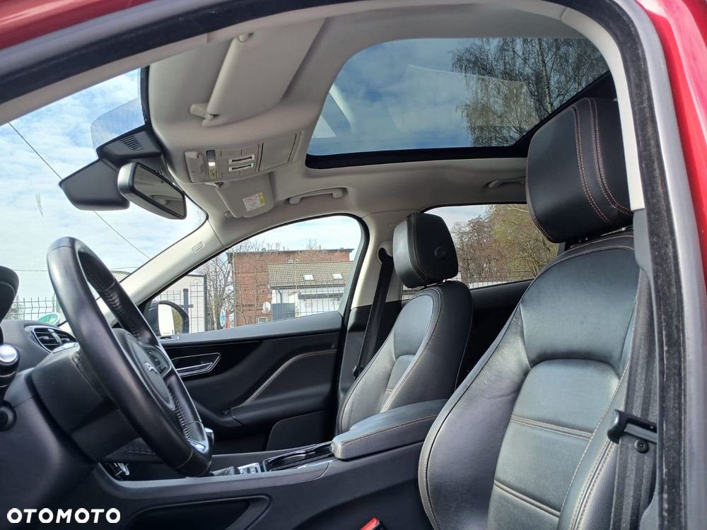 Jaguar F-Pace 20d AWD Prestige - 37