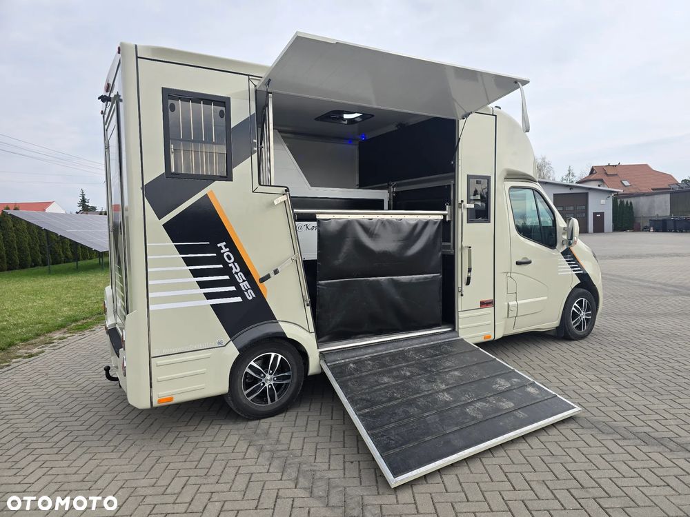 Opel Movano-Koniowóz - 8