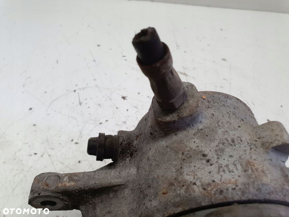 Mercedes W204 PRZEDNI ZACISK HAMULCOWY lewy przód KIEROWCY 295x28 - 8