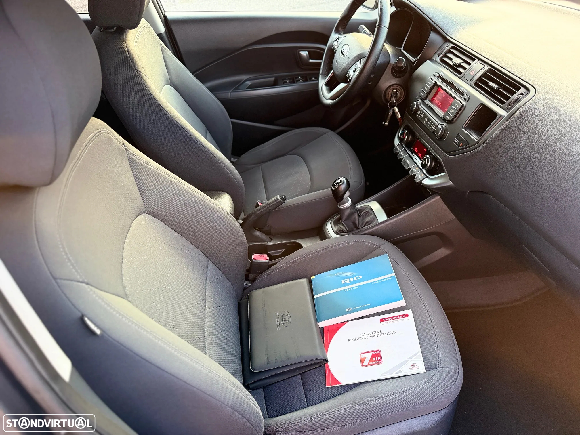 Kia Rio 1.1 CRDi TX AC+VE - 9