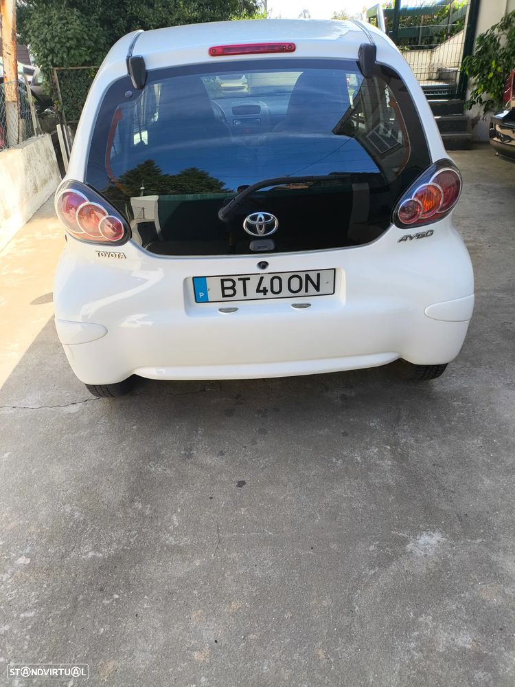 Toyota Aygo 1.0 - 21