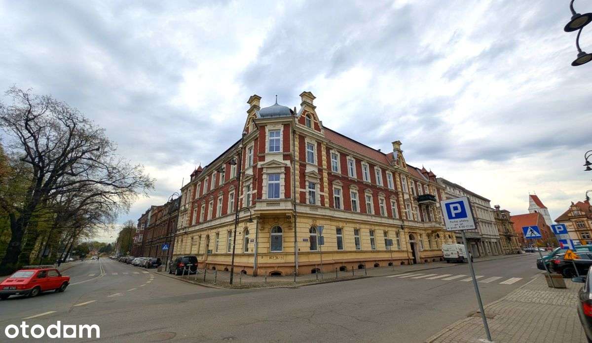 Inwestycja w centrum Koźla - 106,6 m² w kamienicy