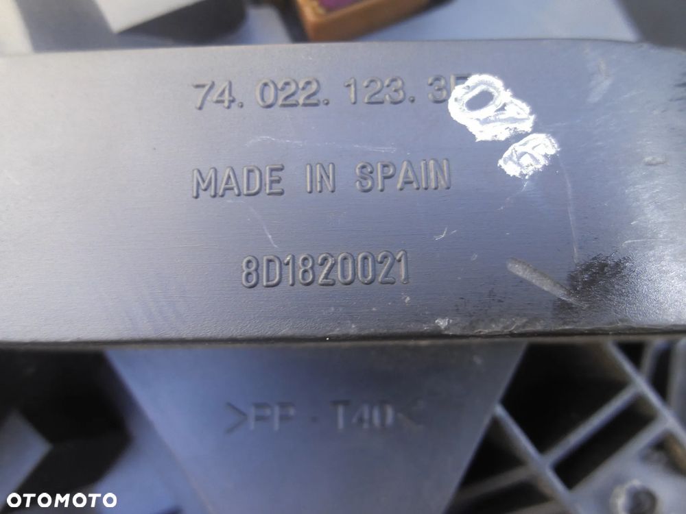 AUDI A4 B5 VW PASSAT B5 WENTYLATOR DMUCHAWA NAWIEWU 8D1820021 ORYGINAŁ Z REZYSTOREM OPORNIKIEM POSIADAM 3SZT - 7