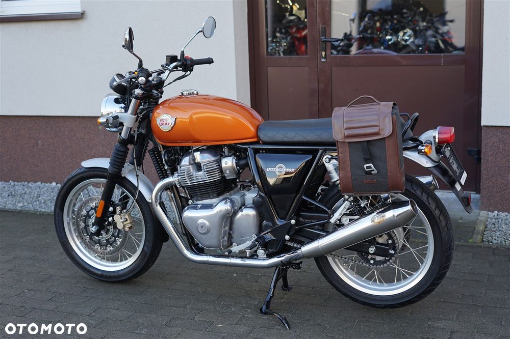 Royal Enfield Interceptor - 19