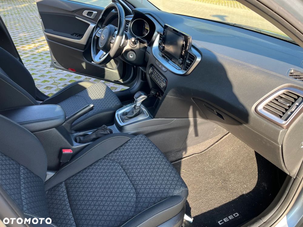 Kia Ceed - 18