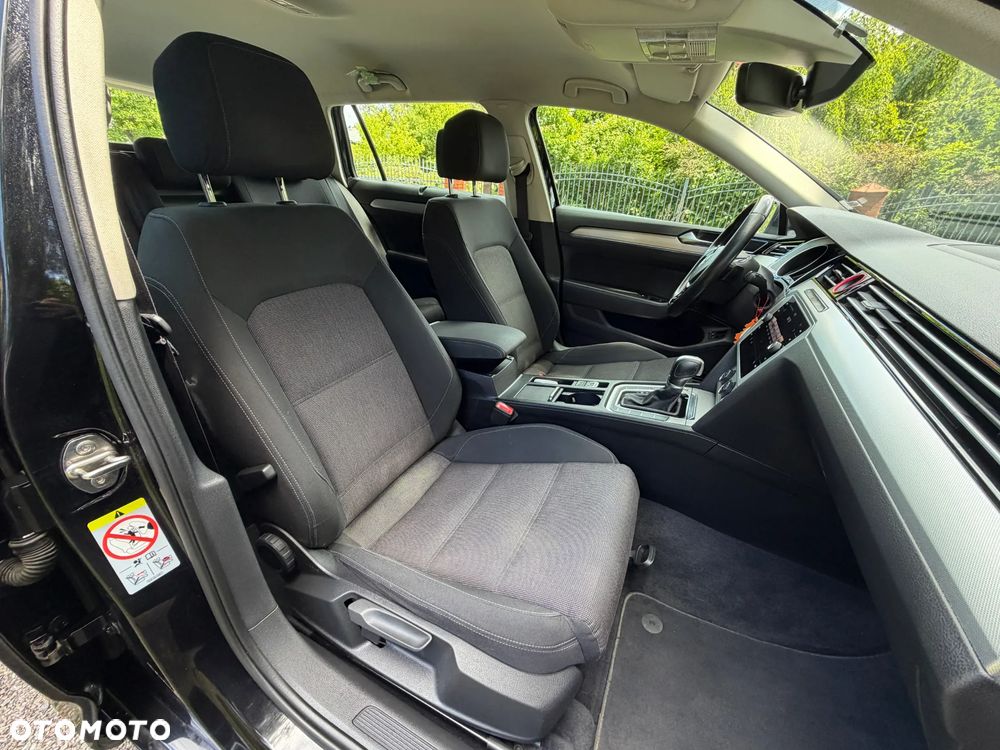 Volkswagen Passat Variant 1.4 TSI BMT ACT Trendline DSG - 34