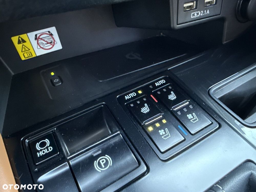 Lexus RX 450h F-Impression - 24