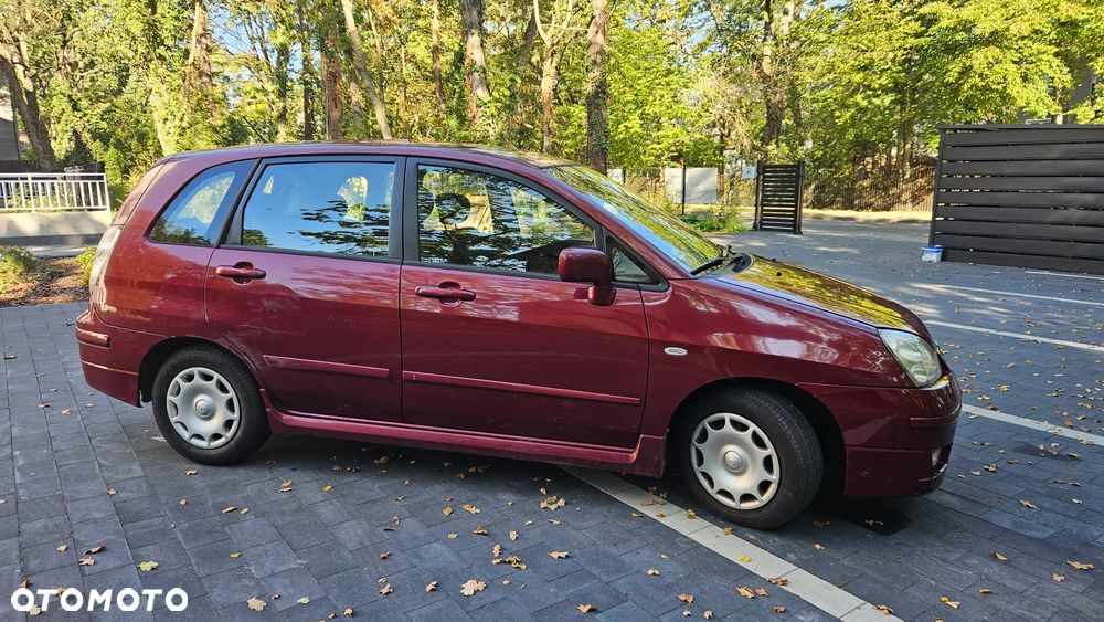 Suzuki Liana - 3