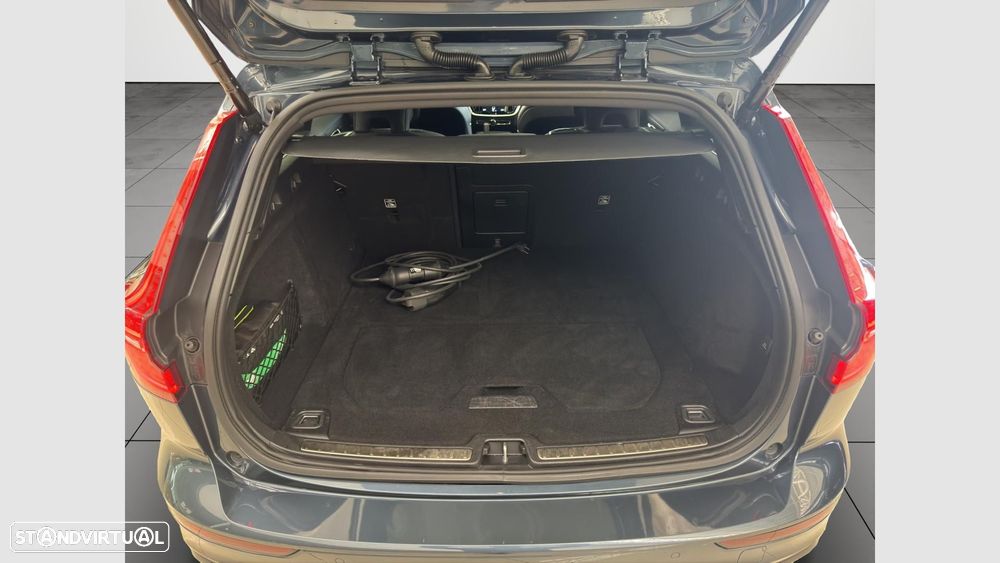 Volvo V60 2.0 T6 AWD TE R-Design - 14