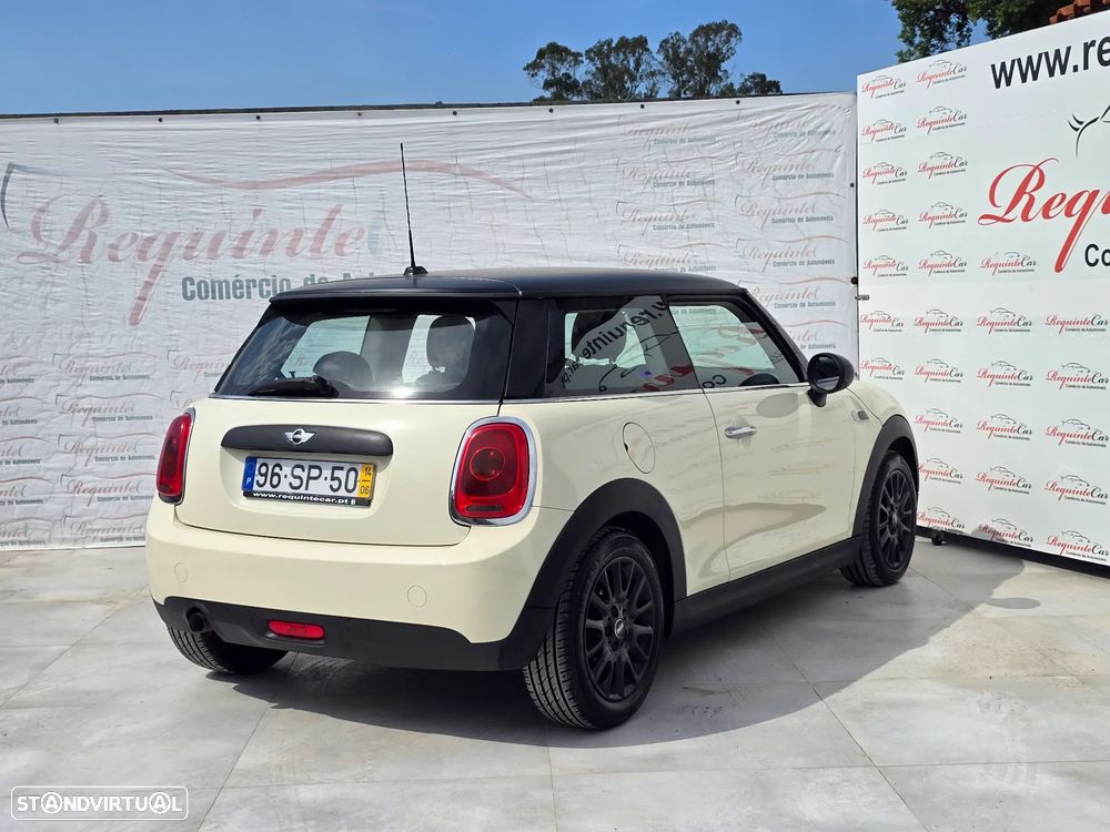 MINI 3 Portas One D - 10