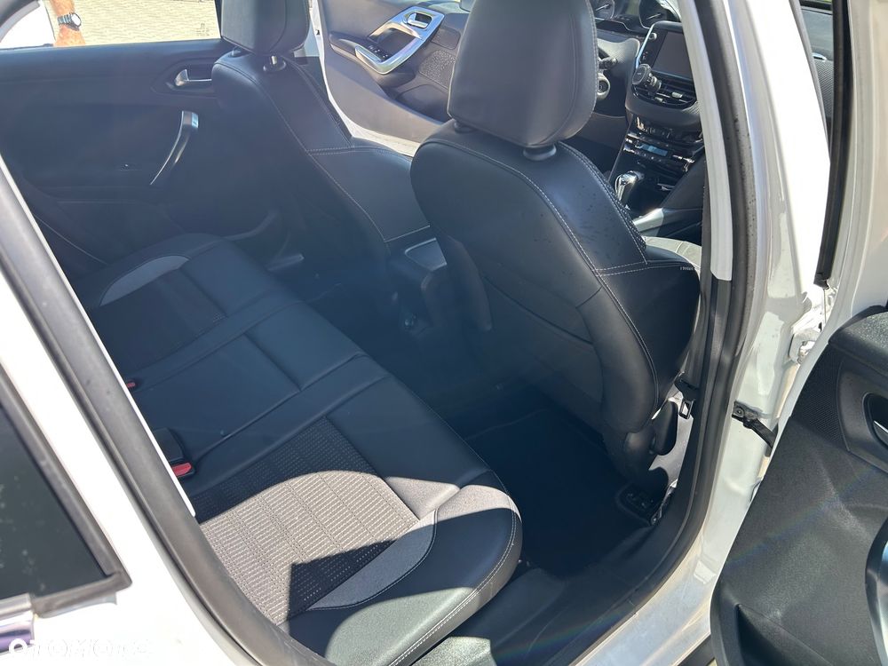 Peugeot 2008 1.6 VTi Active - 13