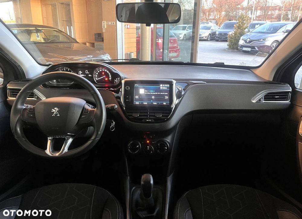 Peugeot 2008 PureTech 110 Stop&Start Style - 9