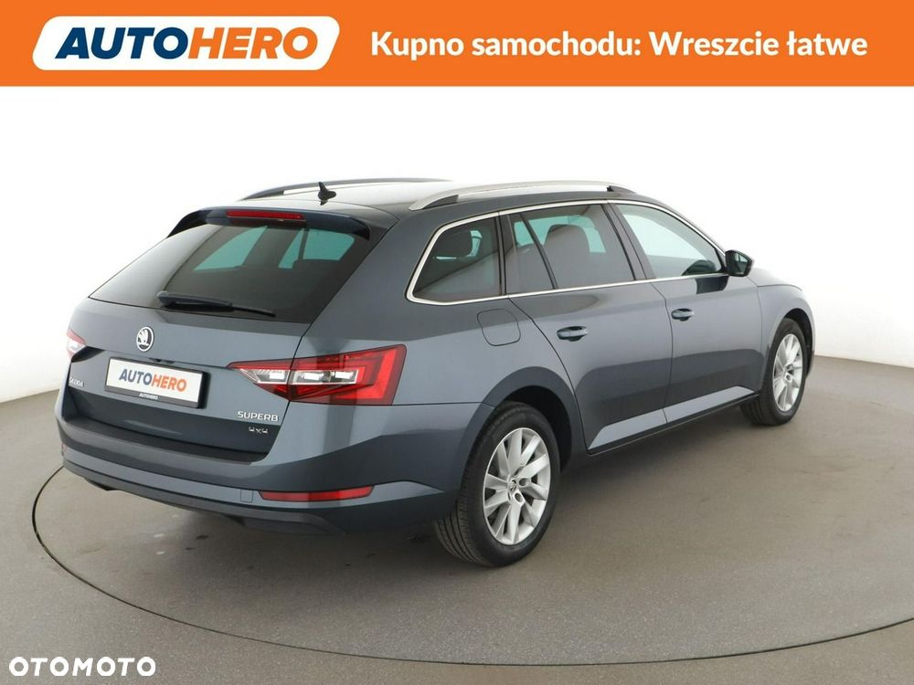 Skoda Superb 2.0 TDI 4x4 Style DSG - 8