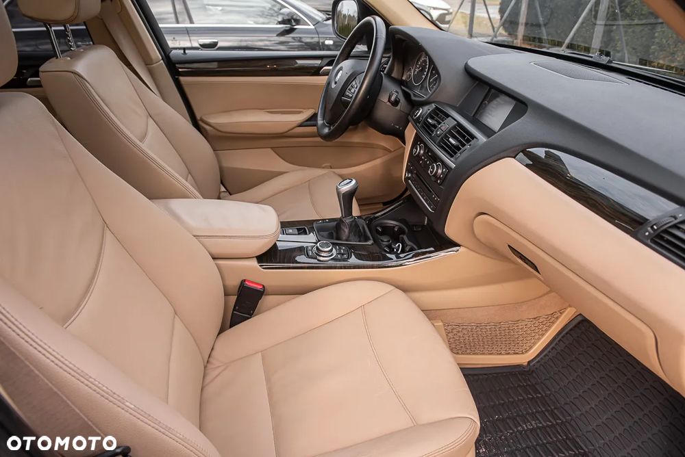 BMW X3 xDrive20d - 30