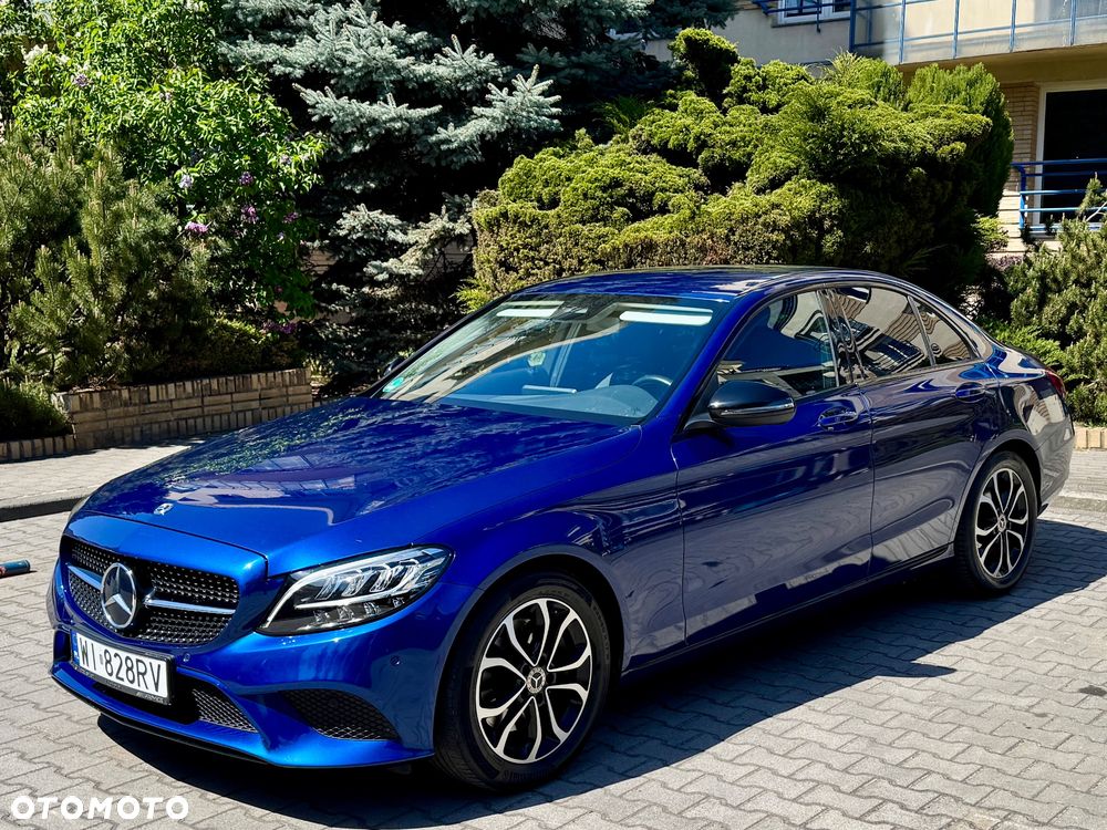 Mercedes-Benz Klasa C 300 9G-TRONIC Avantgarde - 9