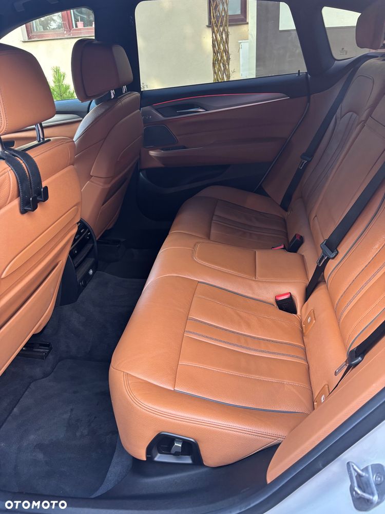 BMW 6GT 630i M Sport - 21
